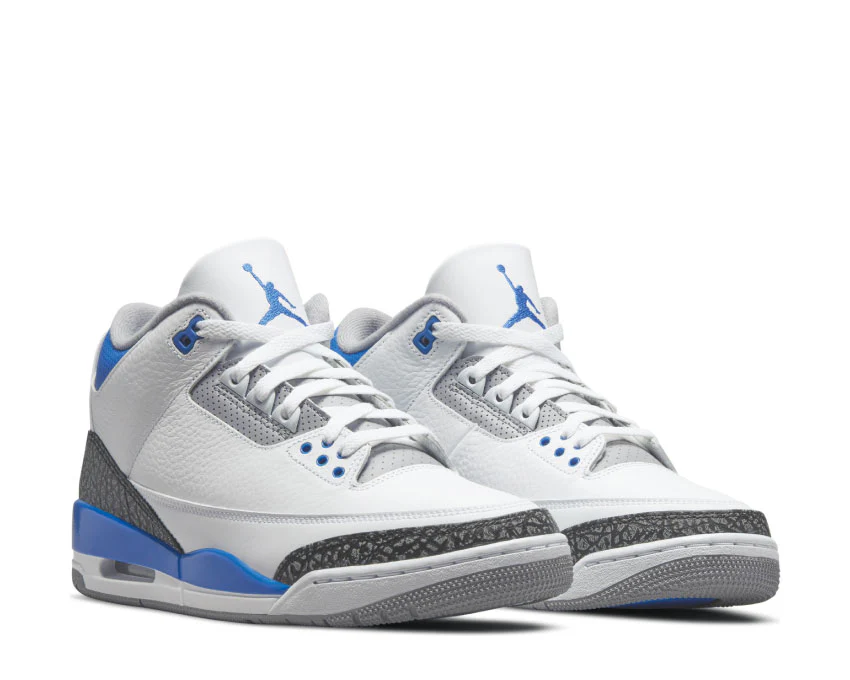Air Jordan 3 Retro - Image 2
