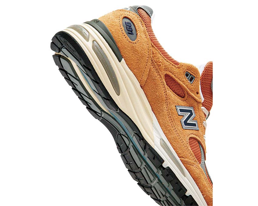 New Balance 991v2 Made in UK "Gold Earth" - Image 2