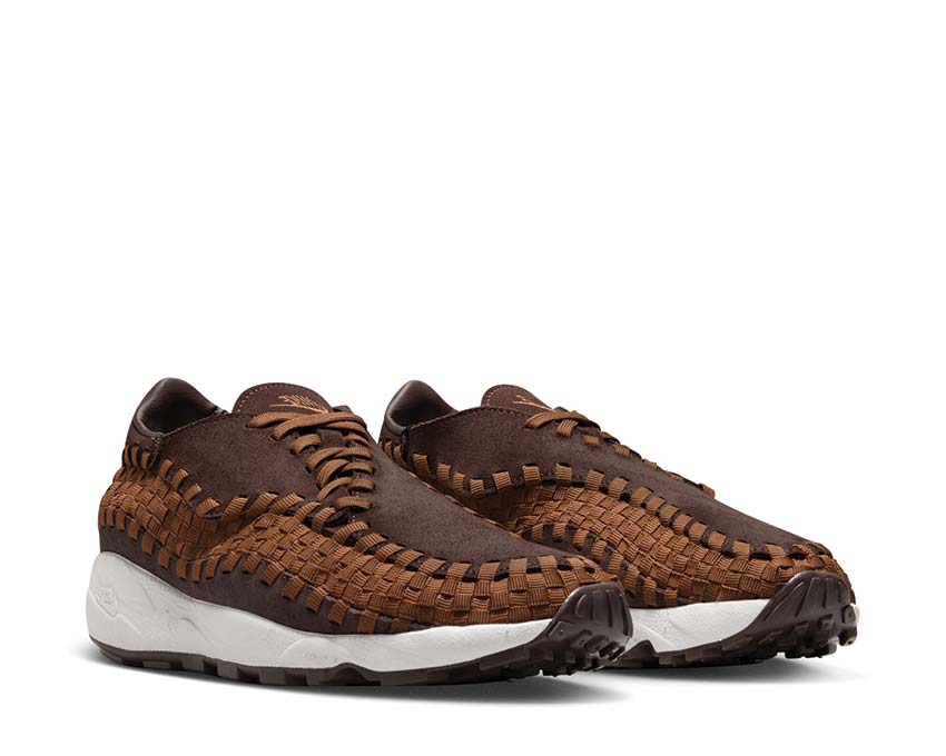 Nike Air Footscape Woven - Image 2