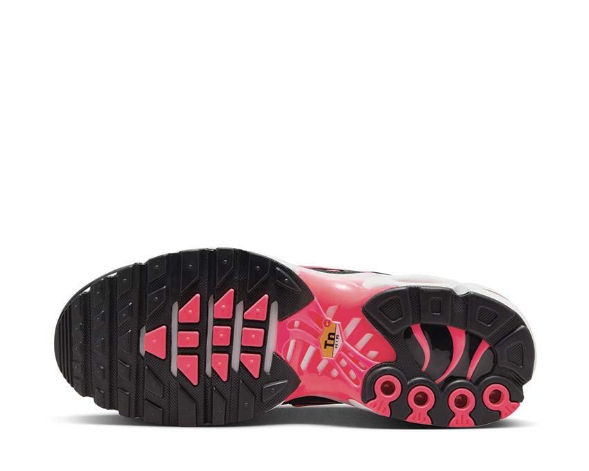Nike Air Max Plus W "Hot Punch" - Image 5