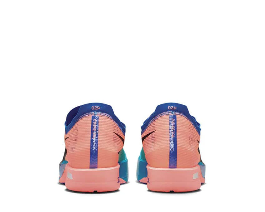 Nike Streakfly 2 "Atomic Pink" - Image 4
