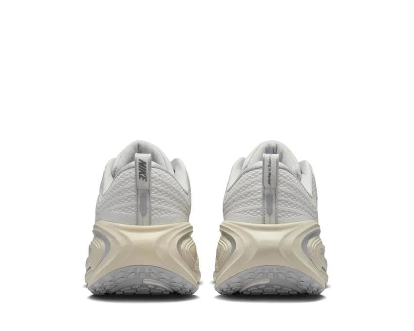 Nike Vomero Plus "Running is mental" - Image 4
