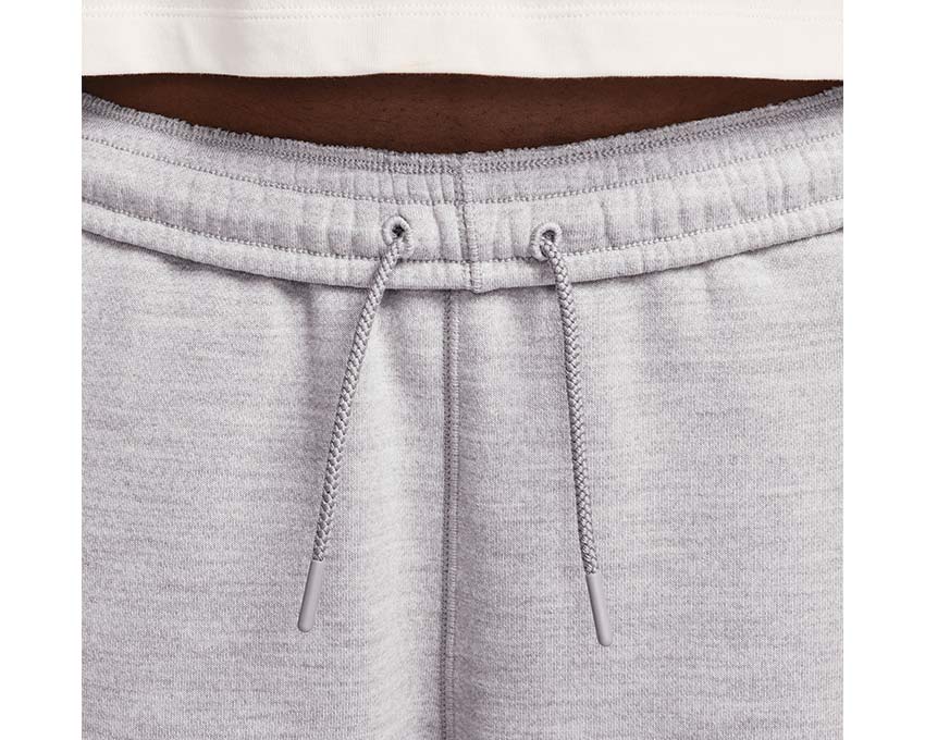 Nike Wool Classics FLC Pant - Image 3
