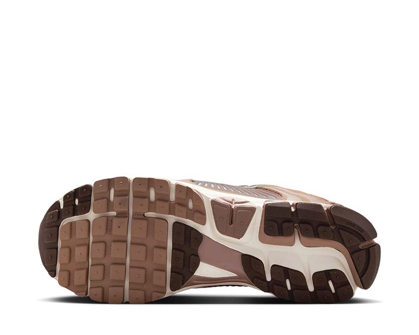 Nike Zoom Vomero 5 - Image 5