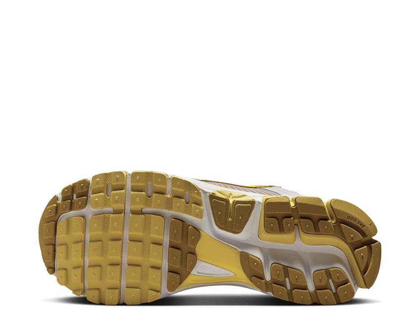 Nike Zoom Vomero 5 W - Image 5