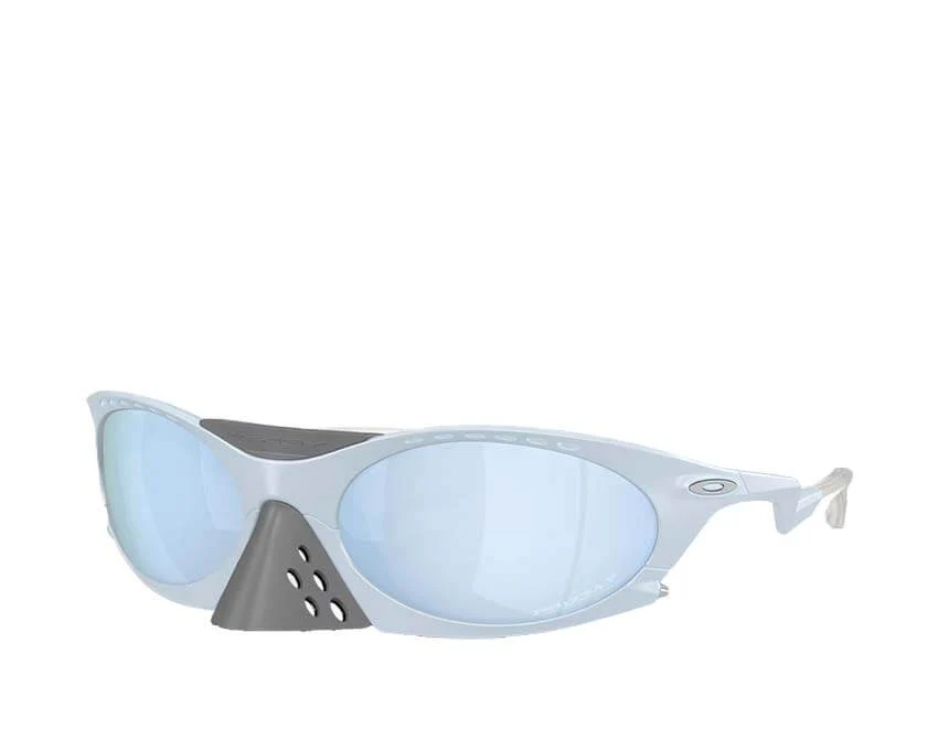 Oakley Plantaris "Water" - Image 2